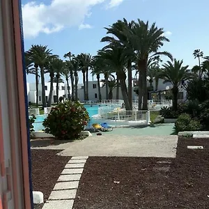 https://casa-la-red-2.in-canary-islands.com